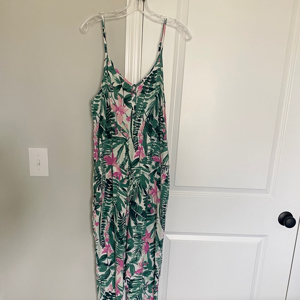 Old Navy palm print romper
